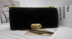 Velvet winter shoulder bag